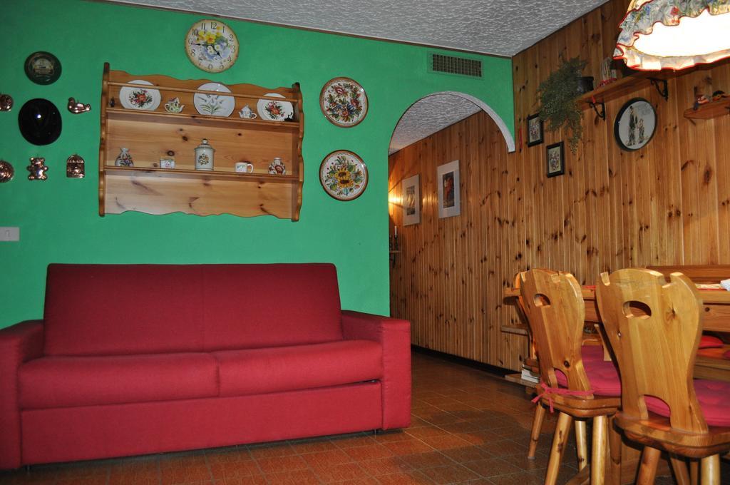 Rustico Nel Complesso Chapelle Apartment Sauze D'Oulx Luaran gambar